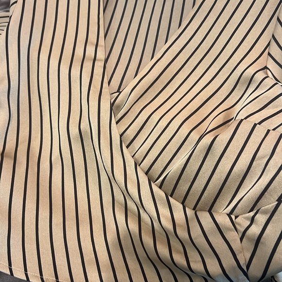 NWOT J.O.A. Wrap Blouse, Gold with Black Stripes - Picture 7 of 7